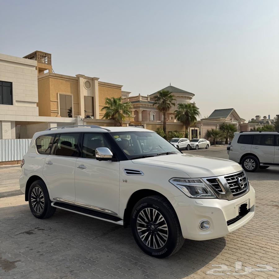 Patrol Platinum 2016 Second Batch First Owner64239329168258110