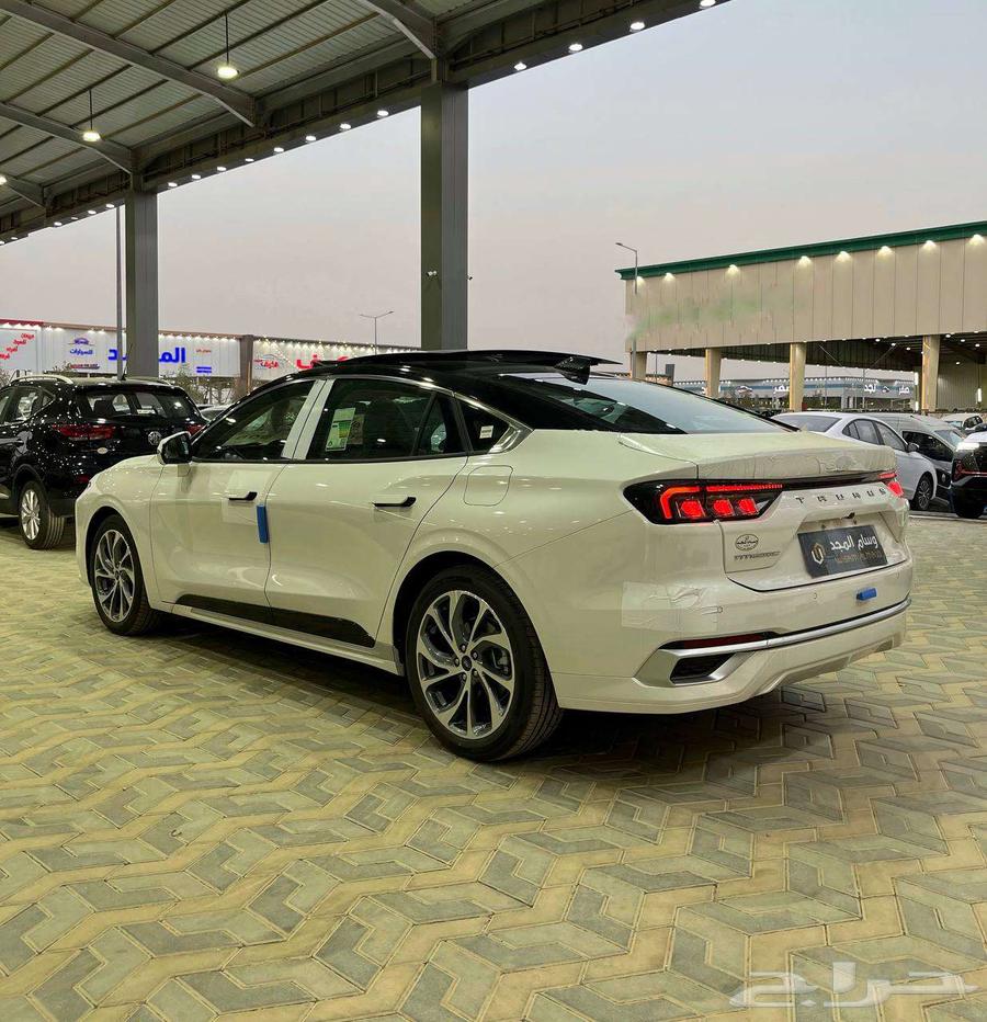 عرض خاص فورد تورس تيتانيوم موديل 2025 بطاقه جمركيه64234917594626113