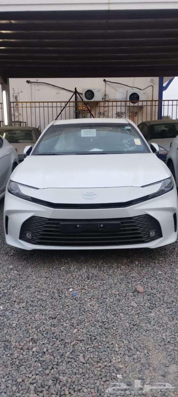 تويوتا كامري E هايبرد 2025 كاش و تمويل64266794639746111