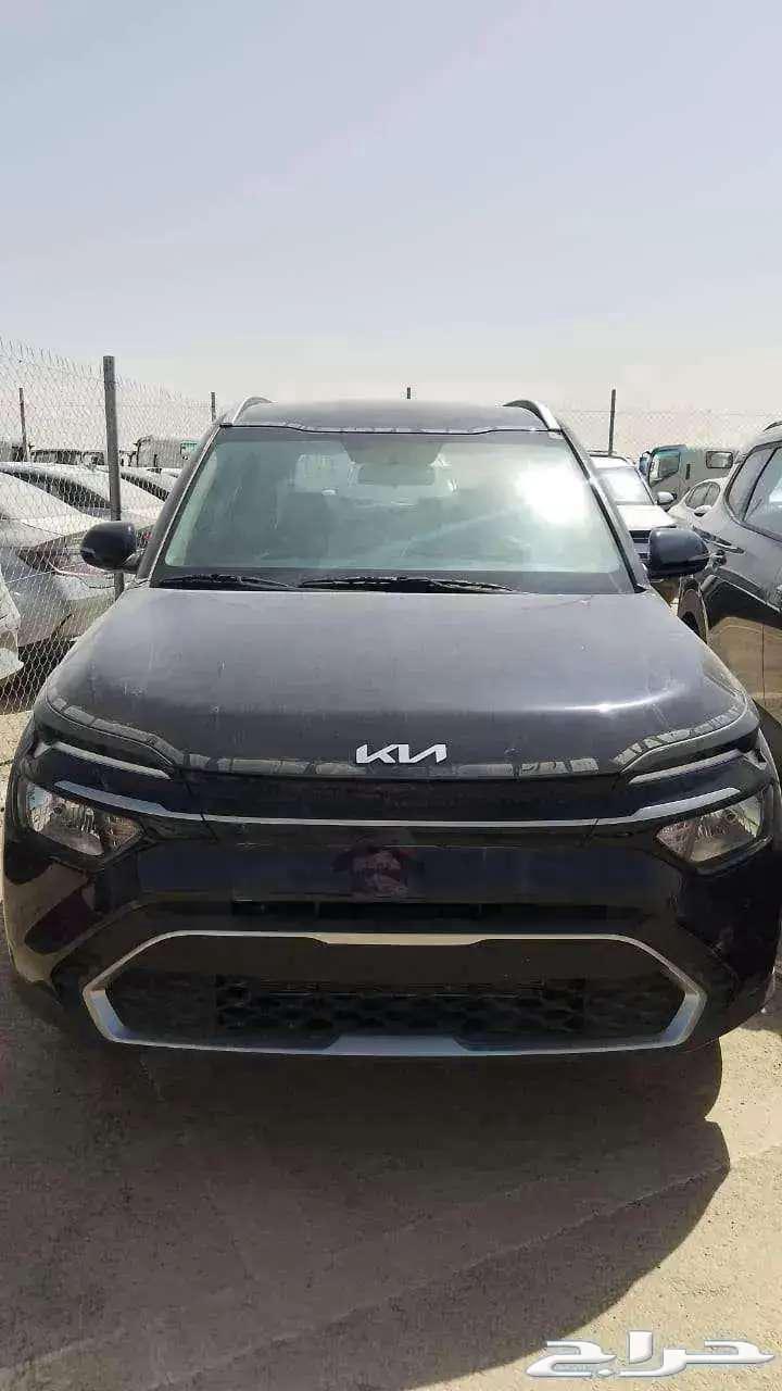 كيا كارينز مطور بصمه وشاشه 2025 بسعر مميز64275736769538110