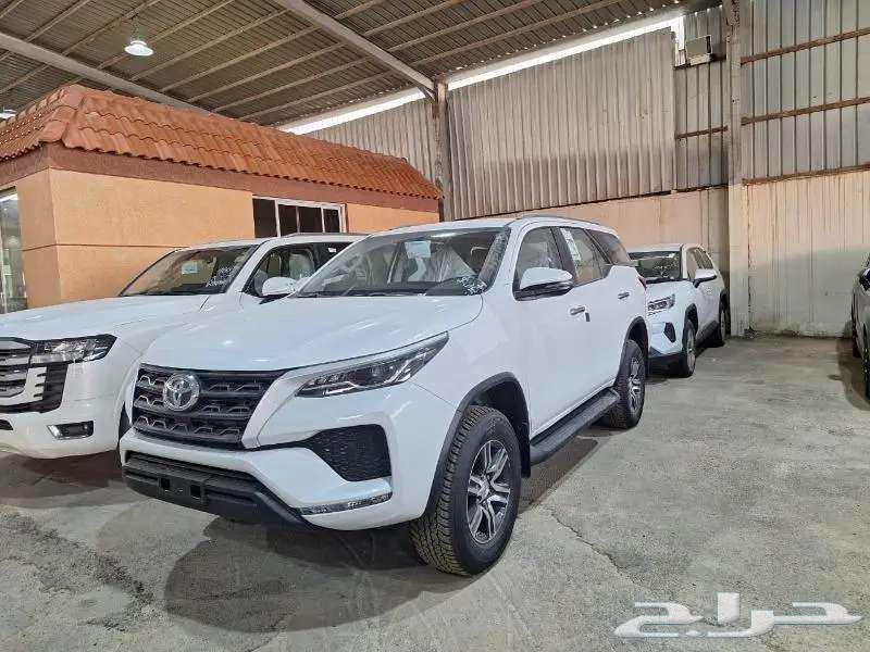 تويوتا فورتشنر GX2 4 4 ديزل 2025 ويوجد ايضا بنزين64268172864641114