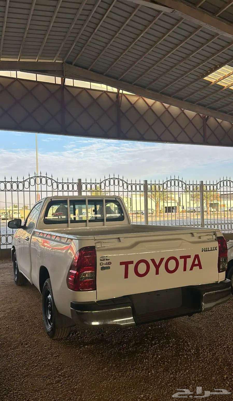 تويوتا هايلوكس غمارة GL ديزل 2025 اصفار64272625081217112