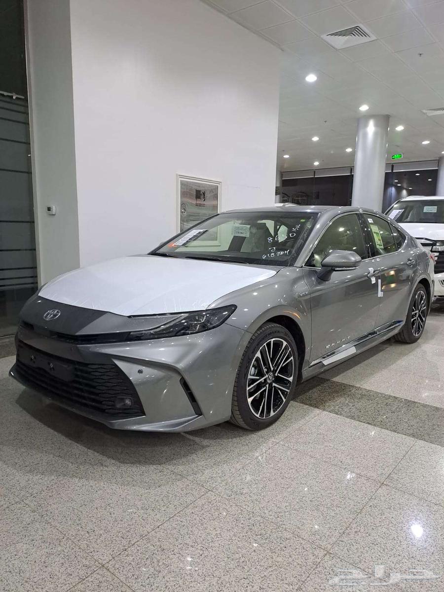 تويوتا كامري ال اي هايبرد (سقف بانوراما) 202564266428308226110