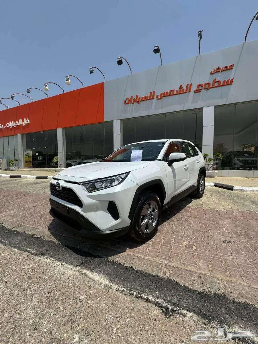 تويوتا راف فور LE بنزين دفع رباعي 202564267313871489110