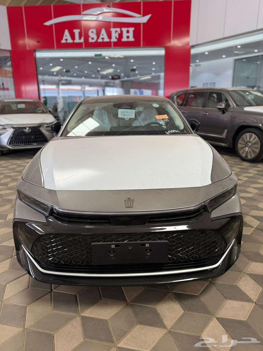 تويوتا كراون بريميوم 202664268852055554110