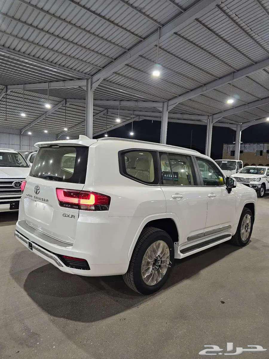 تويوتا لاند كروزر GXR L4 2025 كاش واقساط64272468567041111