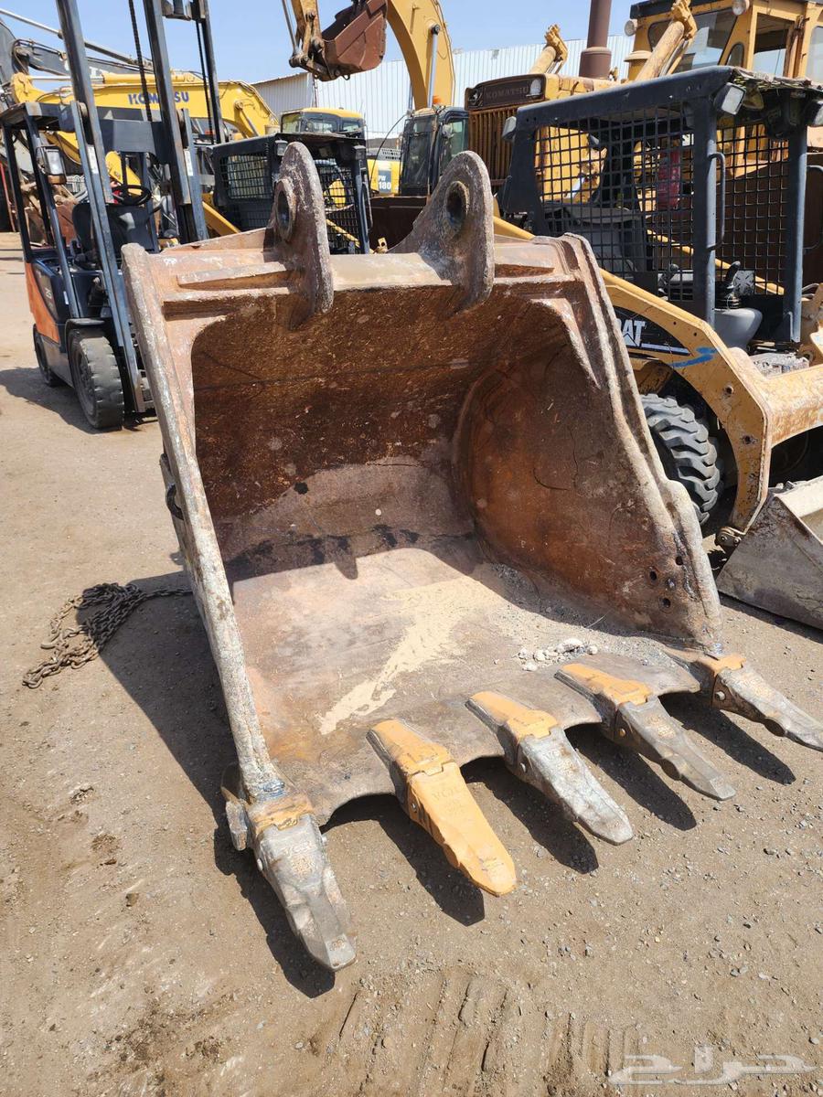 بوكلين هونداى 480 موديل 2015 معرض رواد المعدات64272798754563113