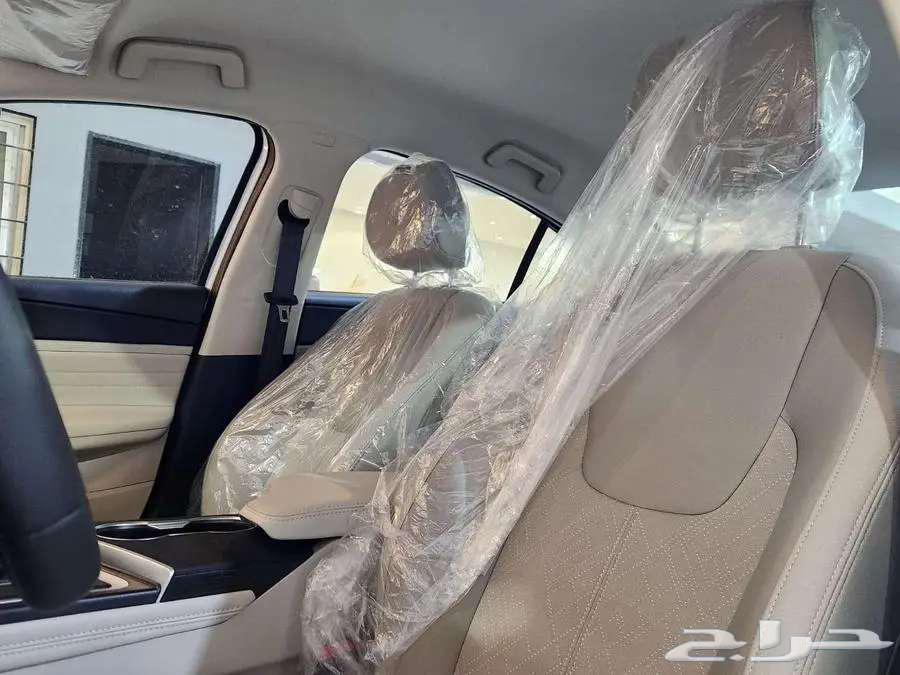 عرض خاص لفتره محدوده شيرى اريزو5 سعر خيالى64291959637507112