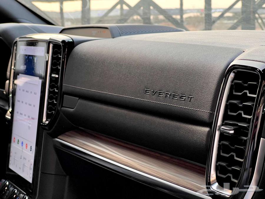 فورد ايفريست لميتد موديل 202564269712841475112