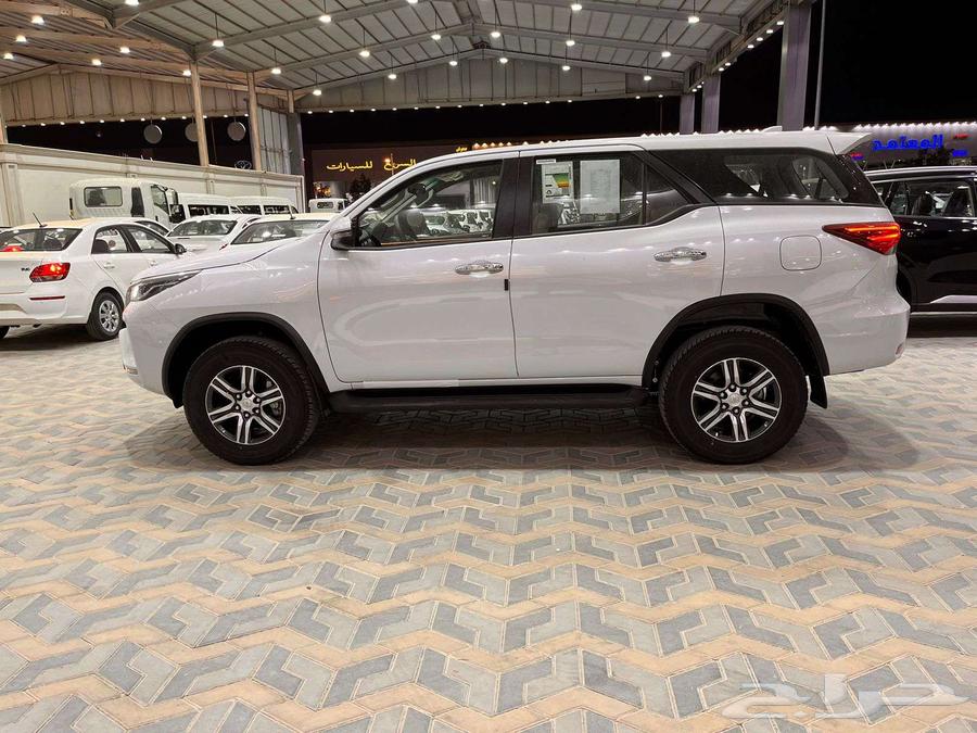 تويوتا فورتشنر GX2 بدون دبل بنزين 2025 كاش وبنك64270962758658113