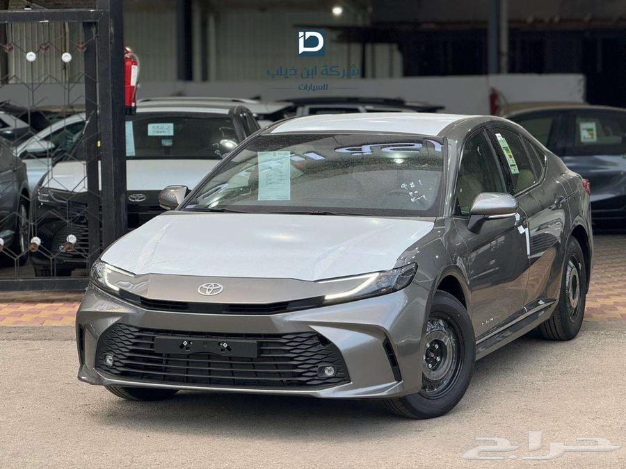 تويوتا كامري خليجي E موديل 2025 لدى شركة ابن ذياب للسيارات64271140148866110