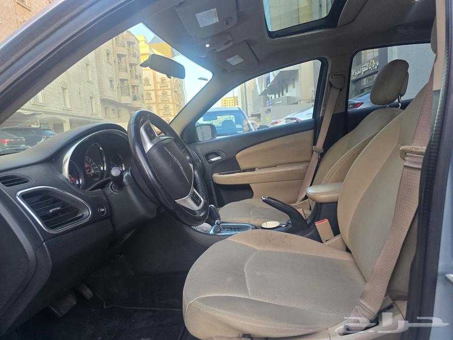 Chrysler C200 2012 model, fully loaded, 4 cylinder (220,000 km)64051849137793114
