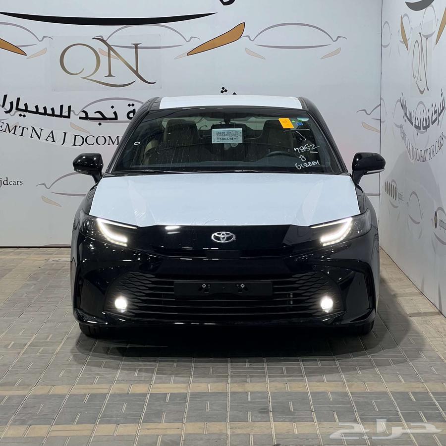 تويوتا كامري E استاندر جنوط بنزين 202564266250857986111