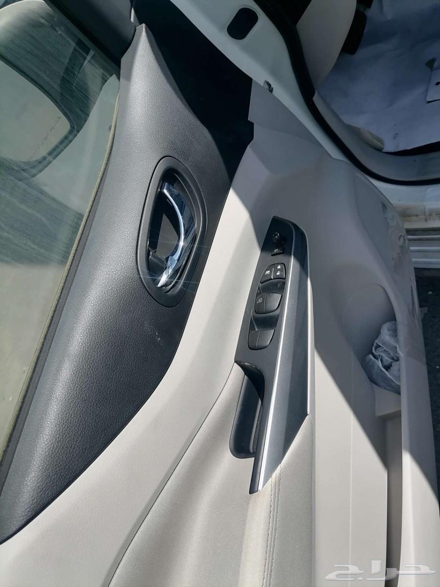 2024 Nissan Exterra Titanium Double Cab White64311849221249112