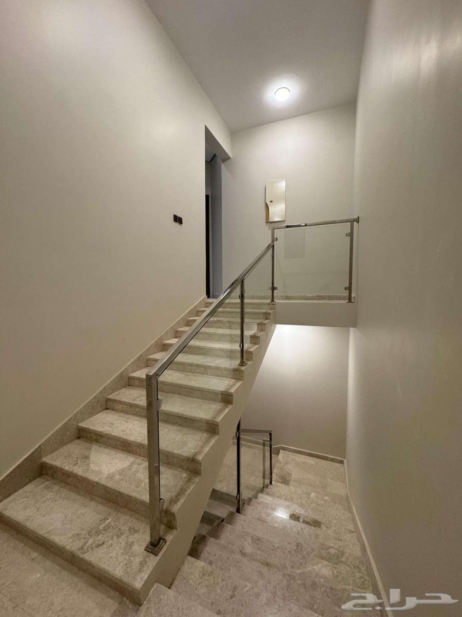 للبيع وحدة علوية شمال مدينة بريدة مخطط الرواف63612997338242114