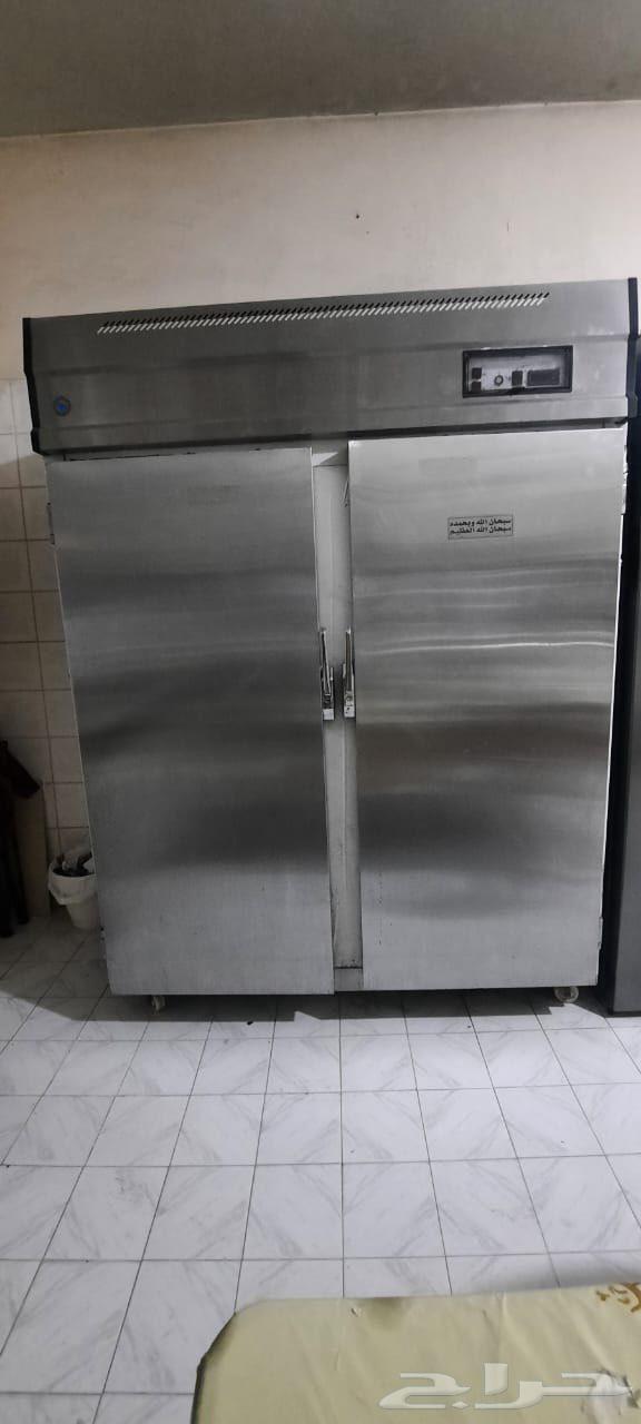 Refrigerator and Freezer64044421179778111