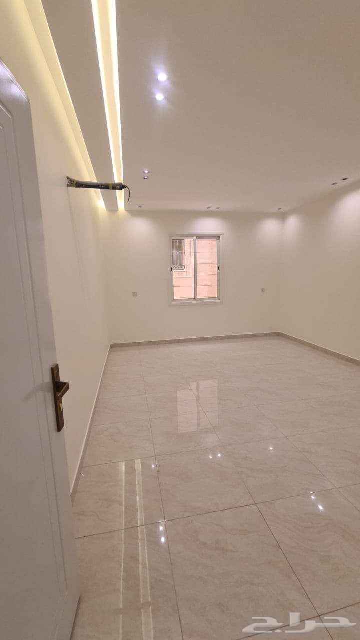 Apartments and annex in Al-Aqiq, near Dwar Al-Ma'eyah for sale63612999226243112