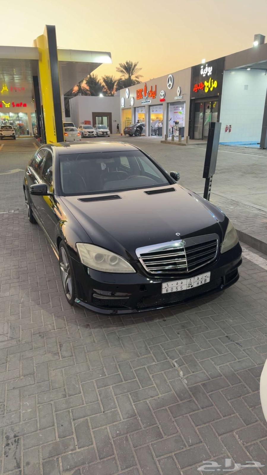 Mercedes 2007 Panorama s500 has a gearbox issue and inspection expired64316737727873111