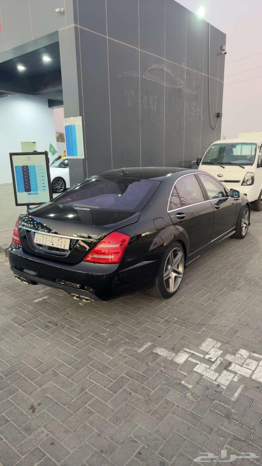 Mercedes 2007 Panorama s500 has a gearbox issue and inspection expired64316737727873112