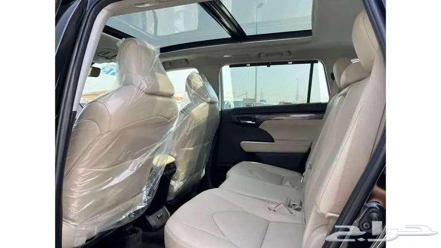 تويوتا هايلاندر ليمتد سعودى 2025 فضي واسود64321771200385114