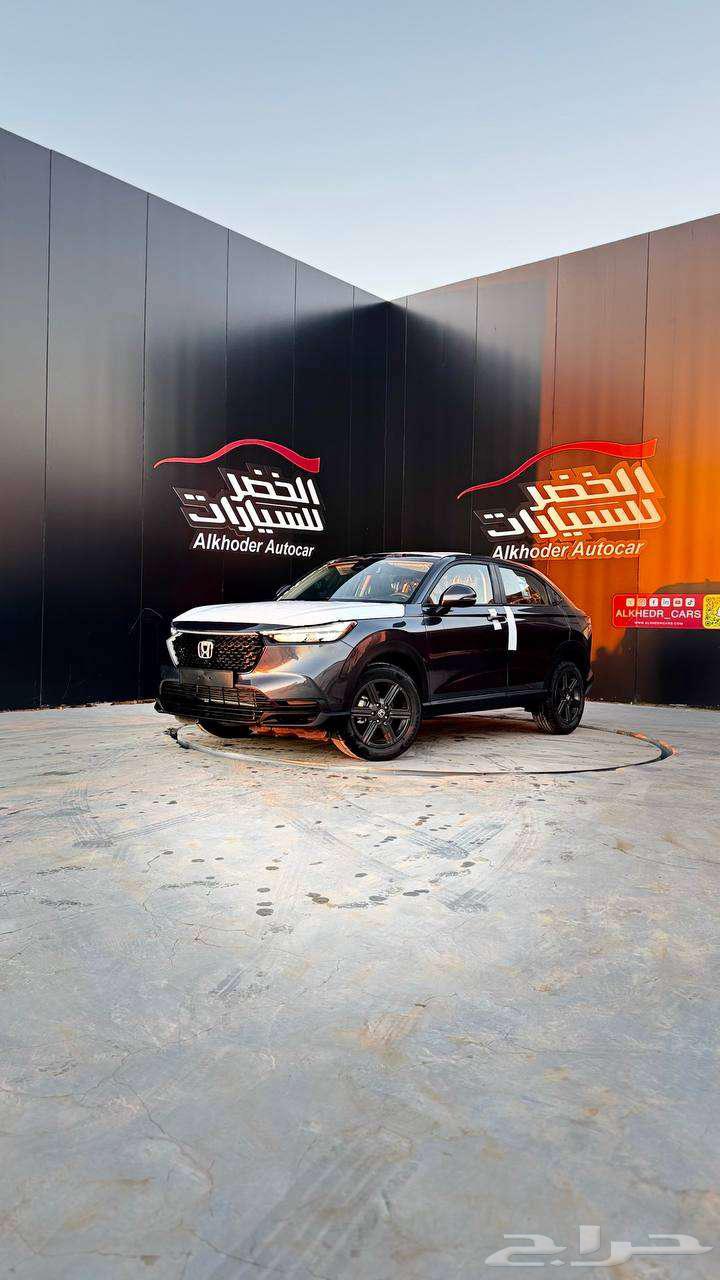 هوندا اتش ار في LX نص فل 2024 لدى شركة عبدالمجيد الخضر64334823197825110
