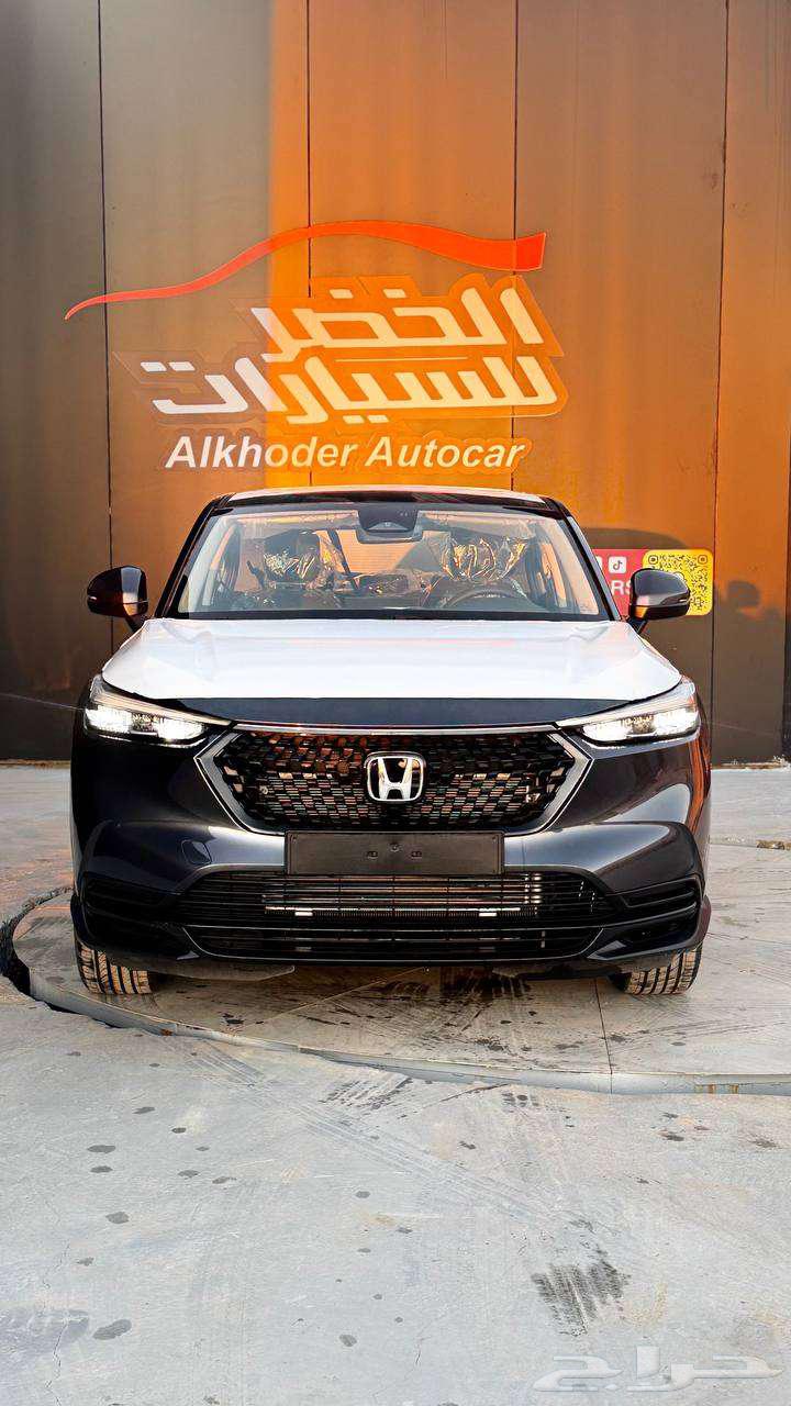 هوندا اتش ار في LX نص فل 2024 لدى شركة عبدالمجيد الخضر64334823197825111