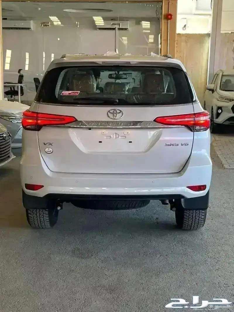 تويوتا فورتشنر VX3 بنزين 202564329395737219113
