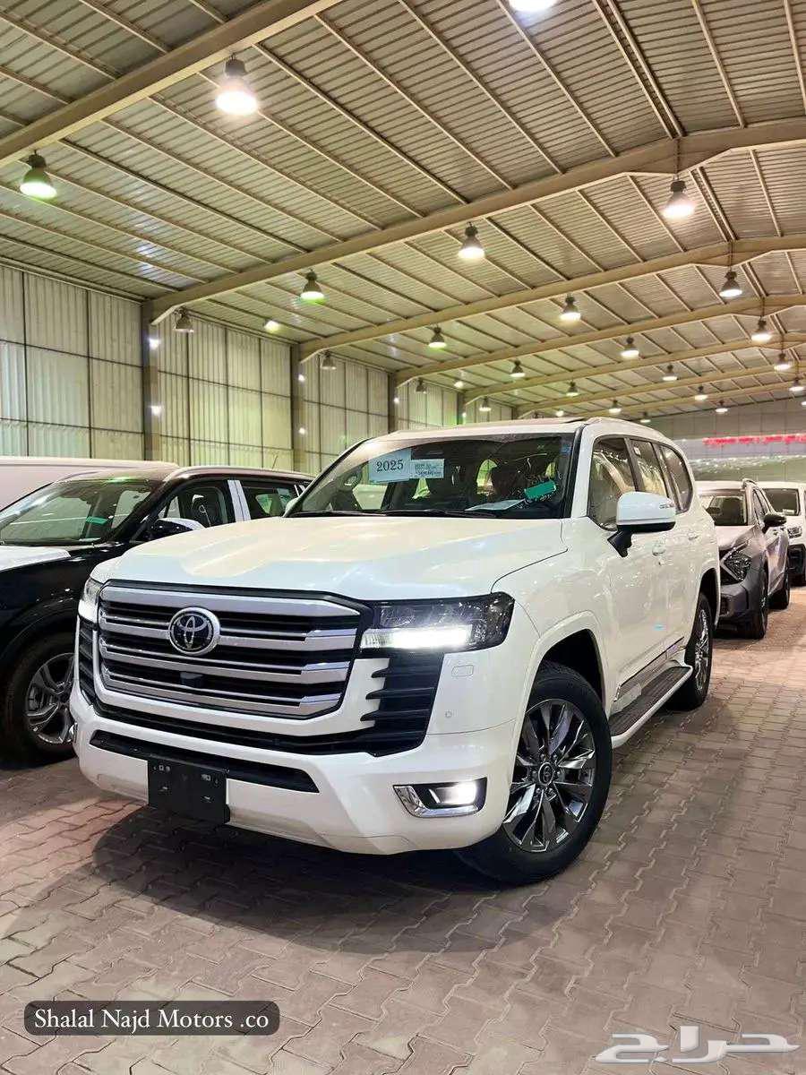 لاندكروزر ( GXR 4 ) بنزين موديل 2025 163600عرض دفعتين64333012150914110