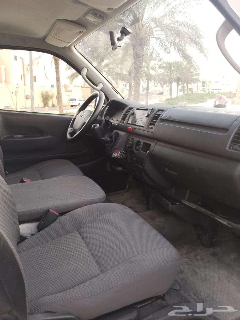 للايجار تويوتا هايس فان بضاعة ثلاجة موديل 201664343582974978112