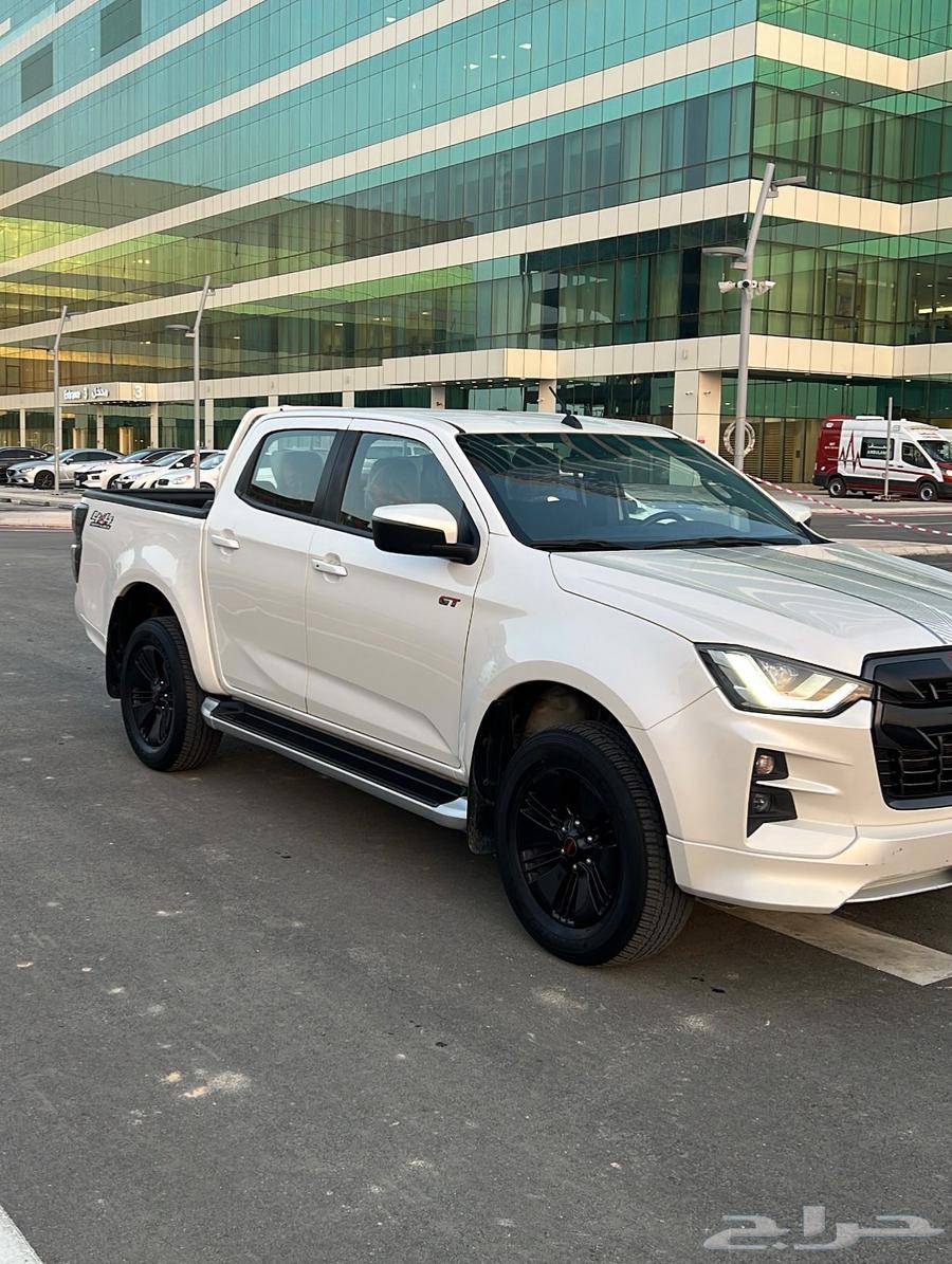 Isuzu GT 202364342757993985112