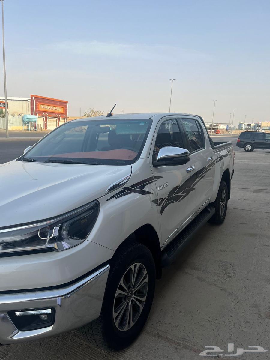 2022 Hilux Saudi Full Option Automatic Transmission64343027427713110