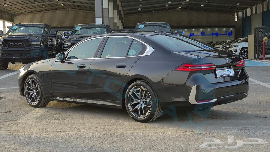 بي ام دبليو 520i خليجي 2025 اصفار مع ضمان الوكيل64346044192002114