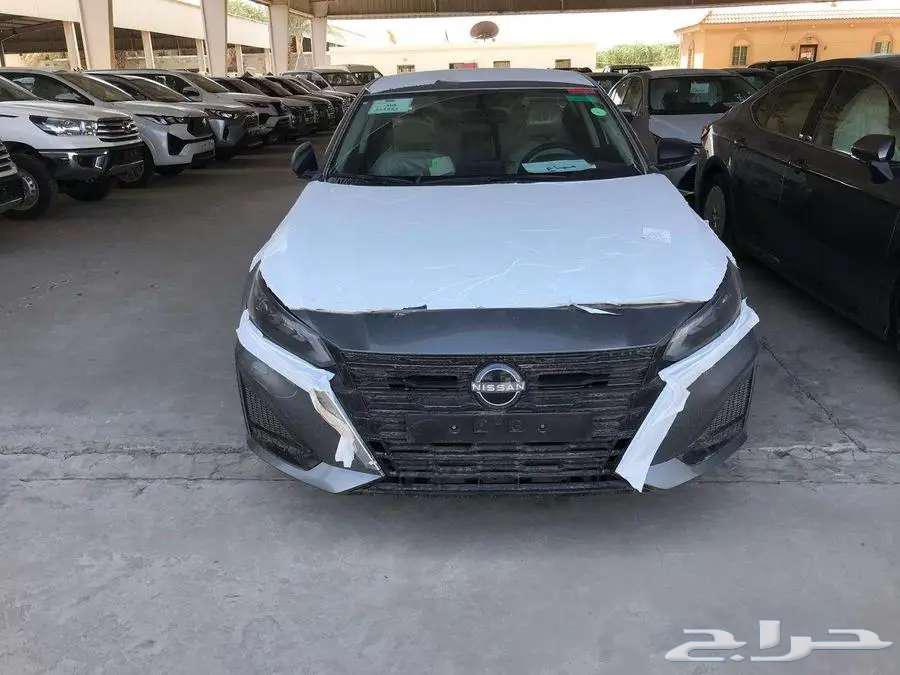 نيسان التيما ستاندر موديل 202564360740037634112
