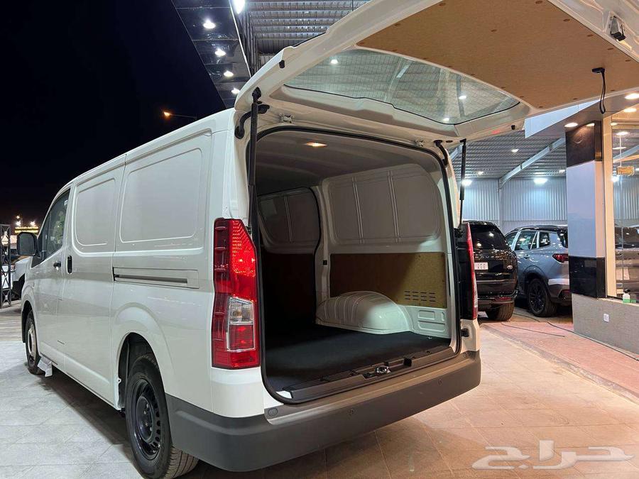 تويوتا هايس فان بضاعه بنزين سقف منخفض 2025 كاش واقساط64342788310019114