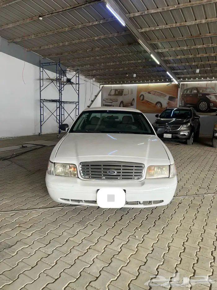 للبيع فورد بوليسي 200364347866221058111