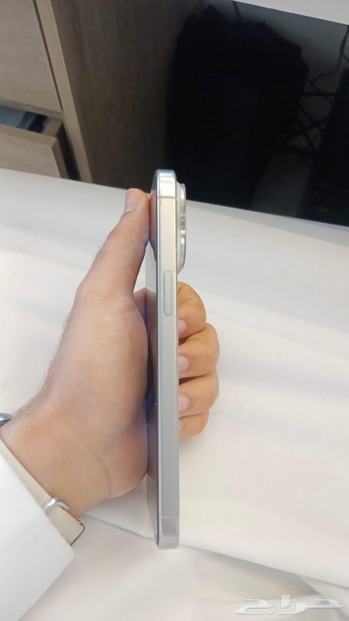 iPhone 15 Pro Max White64108373967618114