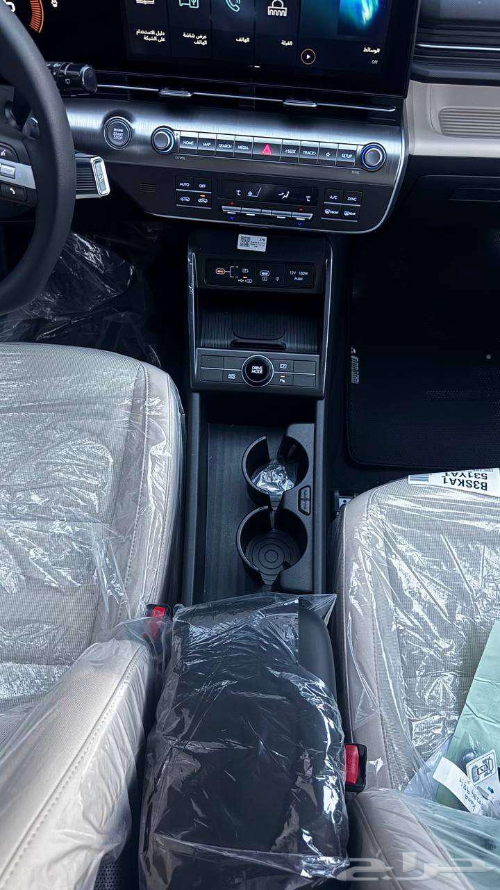 هونداي كونا سمارت وكمفورت 2025 لدى الخضر للسيارات64353195512323113