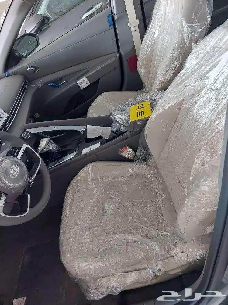 Nitra Smart SMART 2025 available in 1600 and 2000 CC with special offers64350703485698112