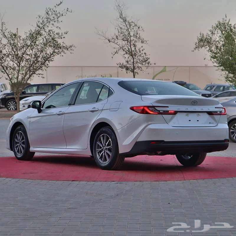 تويوتا كامري E هايبرد 2025 تقسيط للراجي فقط64351775379715111