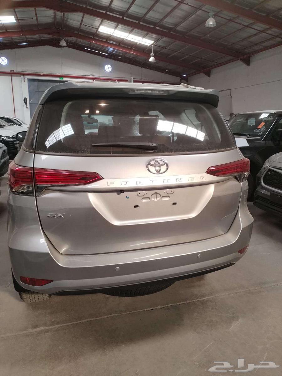 فورتشنر جي اكس 2 دفع رباعي 2.7 بنزين اوتوماتيك (فضي  2025)64353224924035113
