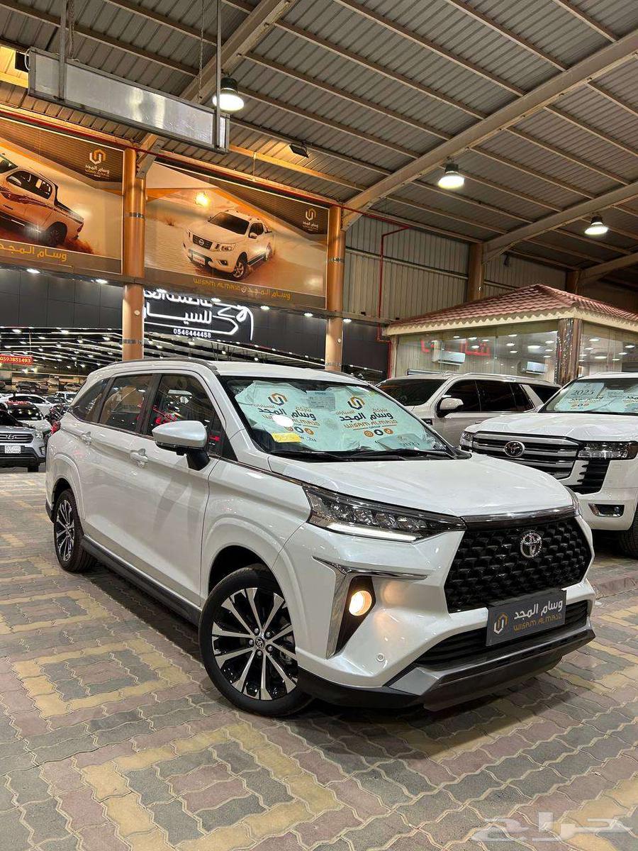عرض خاص تويوتا فيلوز GLX موديل 2025 بطاقه جمركيه64353376702210110