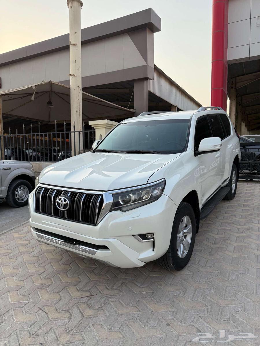 تويوتا برادو نص فل TXL V6 ابيض ممشى 112 الف بنزين 202064348378164227112