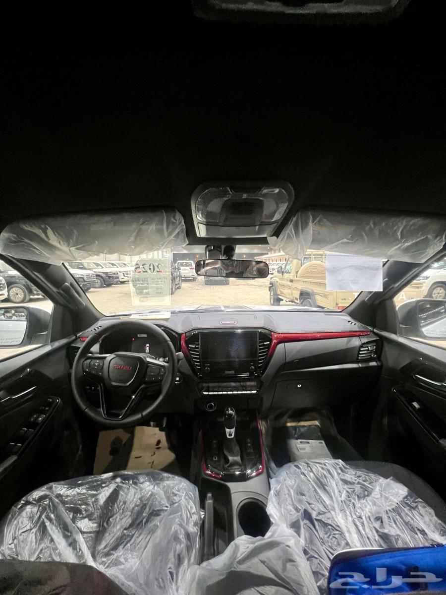 Isuzu D-Max GT 2025 Yemeni Import64353543478273114