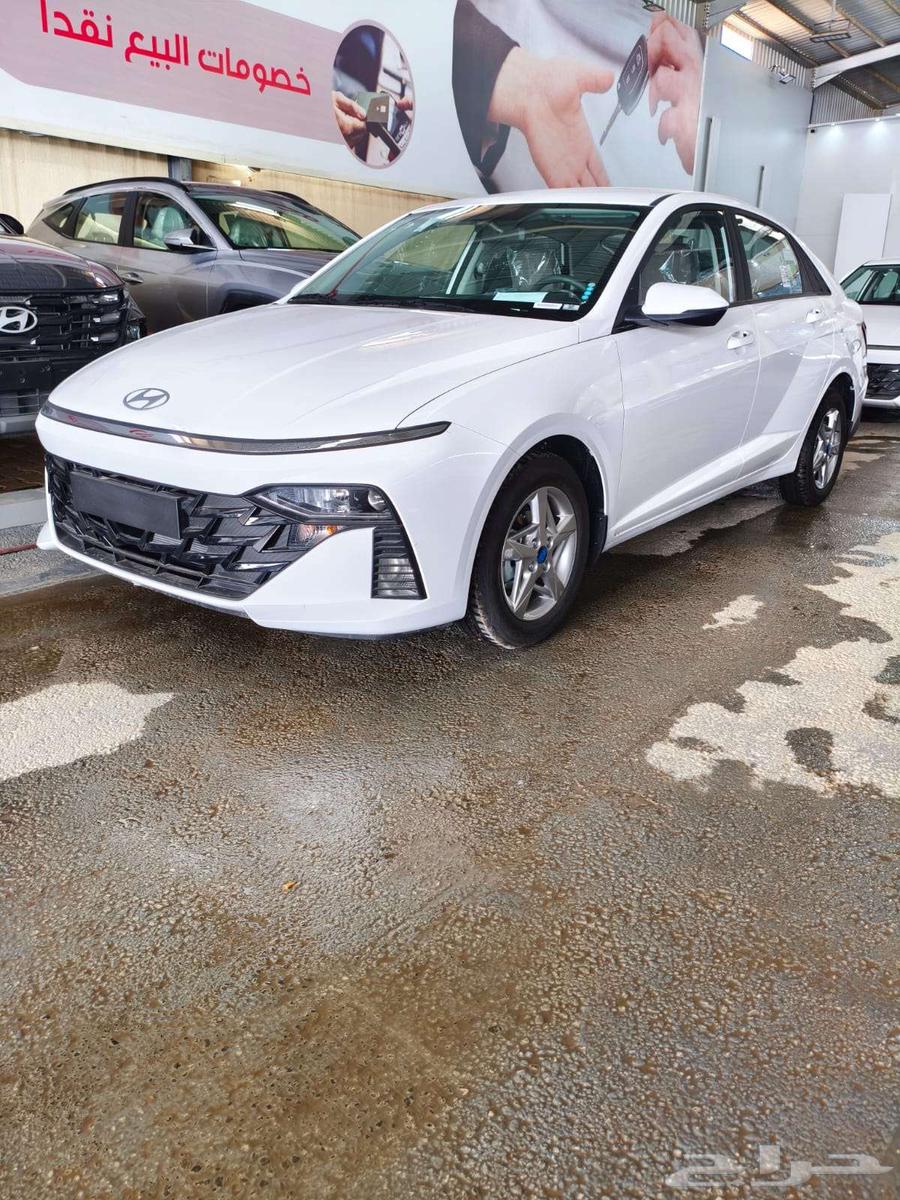 Accent Standard 2026 Al-Waleed Agency (White, Silver, Gray)64349110835842113