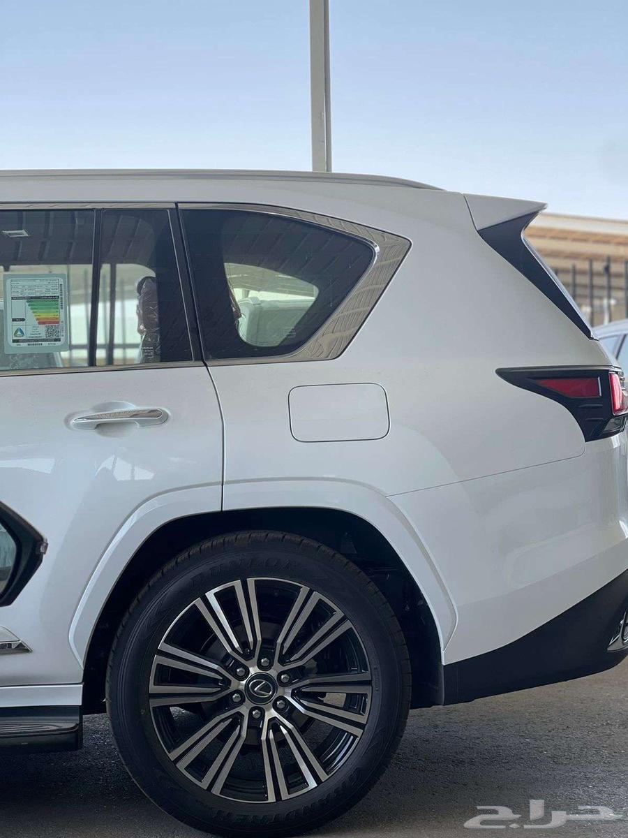 لكزس LX600 BB بنزين 2025 - كاش و أقساط63618054649601114