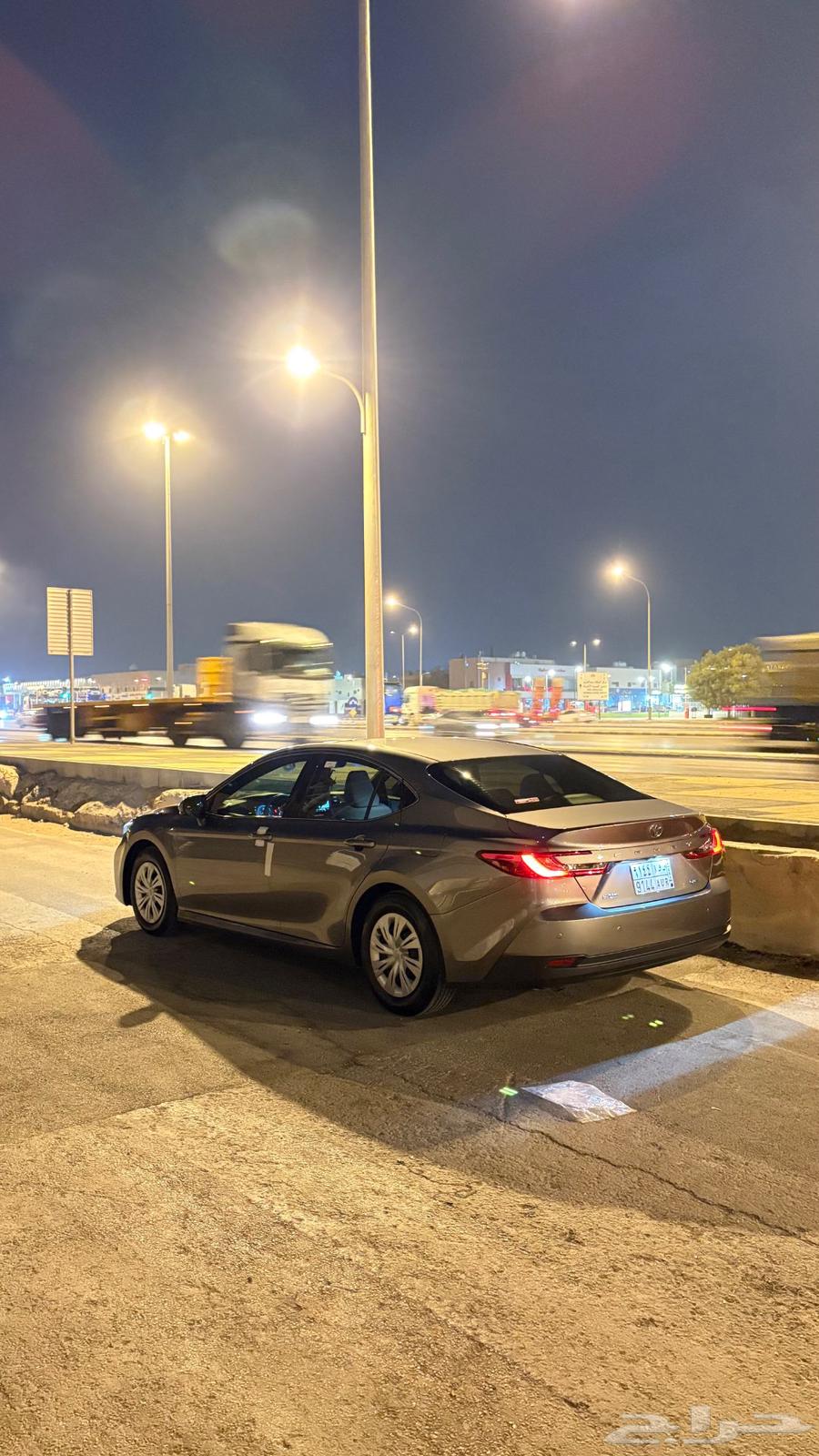 Original alloy rims with camera tire and full set of tires 202564356413506562111