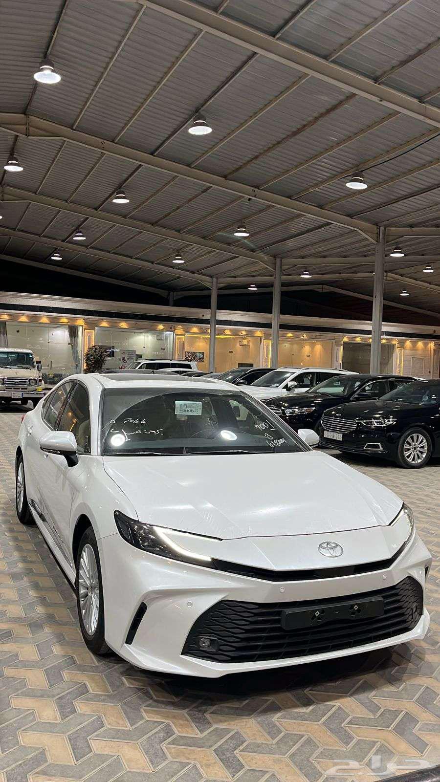 تويوتا كامري LE سعودي موديل 202564356894599809110