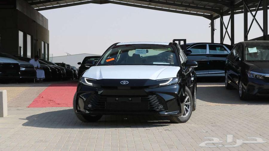 تويوتا كامري استندر E بنزين 202564353121626497112