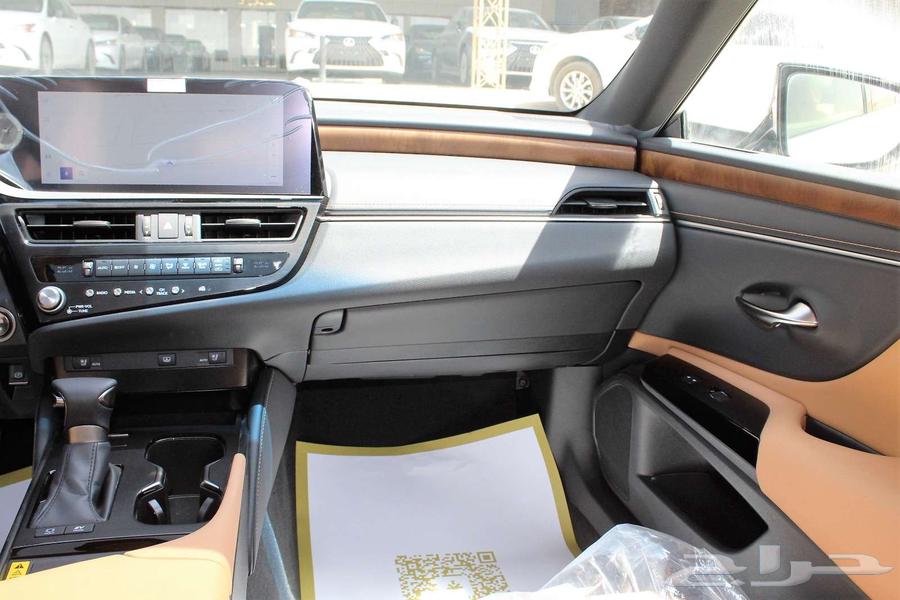 لكزس - ES300 Bh هايبرد - 2024 - نص فل - خليجي64353092000771114