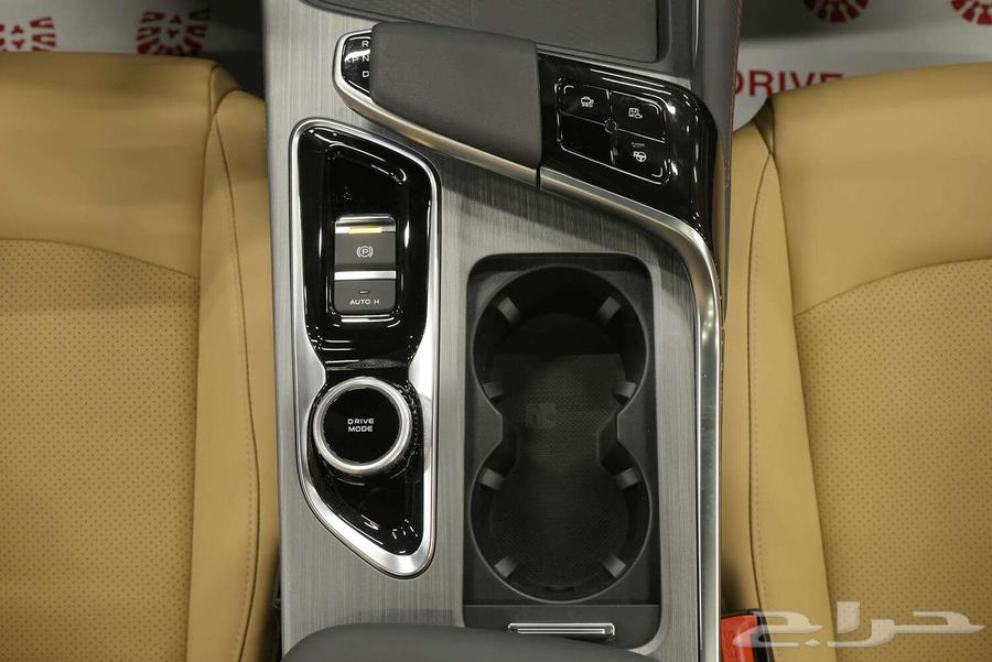 Stylish Design and Turbo Engine in Changan UNI-T Elite 202564352748530307114